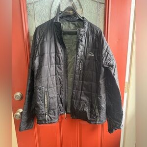 L.L. Bean Men's Black Quilted Lightweight Puffer Jacket